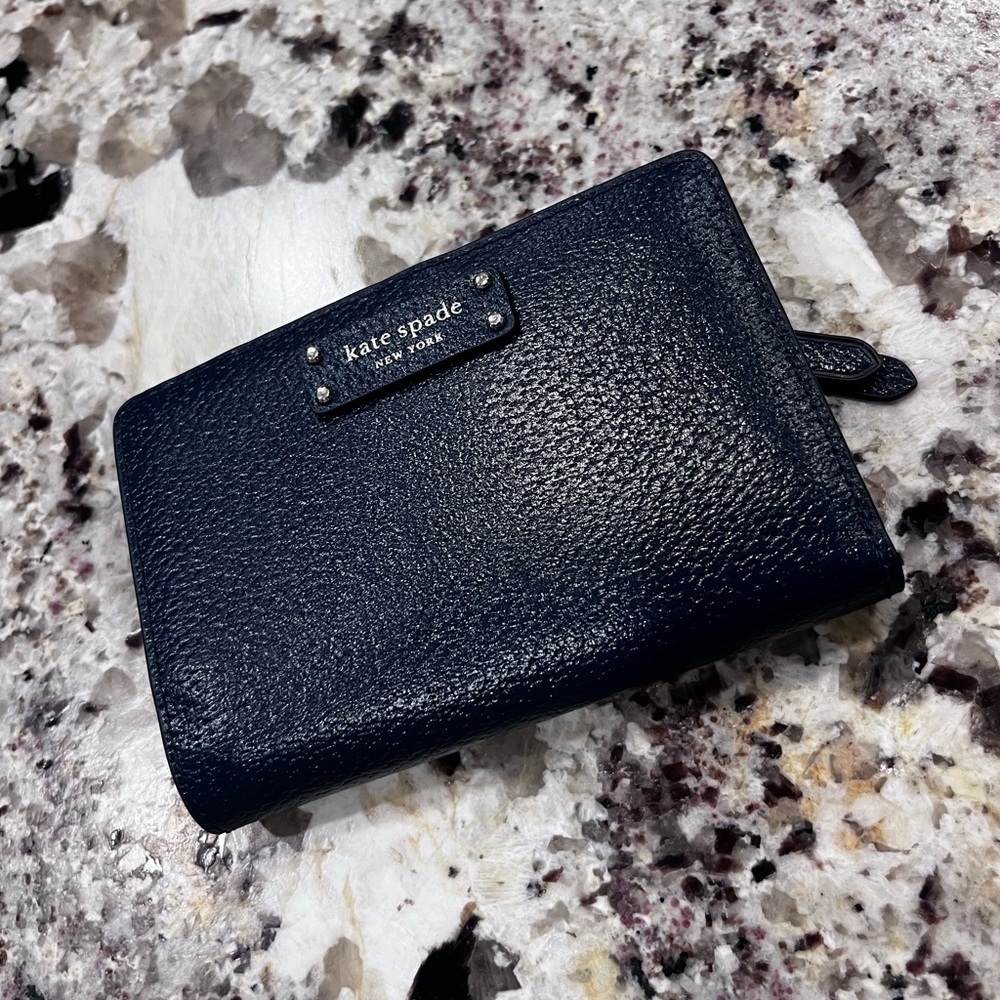 Kate Spade NWT Jeanne Medium Slim Bifold Wallet Petrolblue